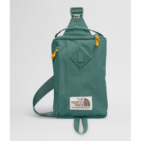 The North Face Berkeley Field Bag Dark Sage/Summit Gold
