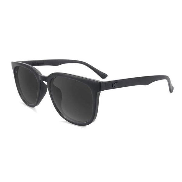 Knockaround Paso Robles: Black On Black / Smoke Black on Black / Smoke