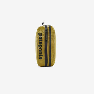 Patagonia Black Hole Cube - Medium Shine Yellow